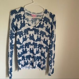 Lily Pulitzer super soft rayon elephant pattern v neck sweater
